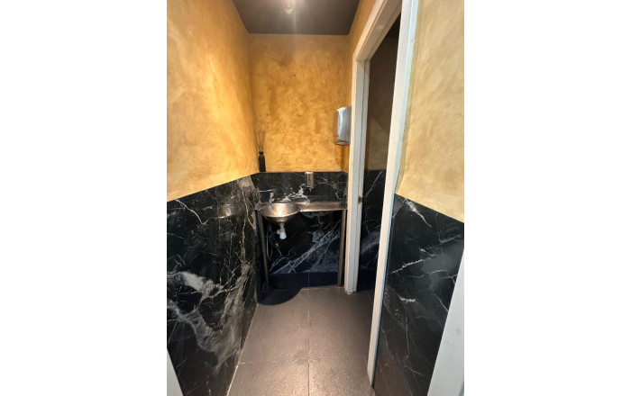 Transfert - Bar Copas Musical -
Barcelona - Eixample Izquierdo