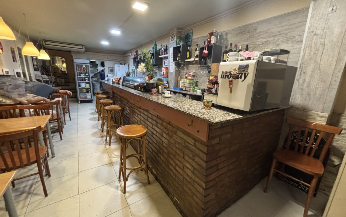 Traspaso - Bar Restaurante -
Barcelona - Eixample
