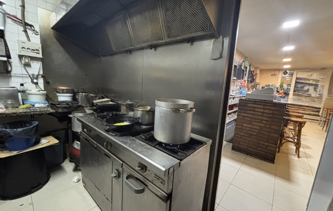 Traspaso - Bar Restaurante -
Barcelona - Eixample