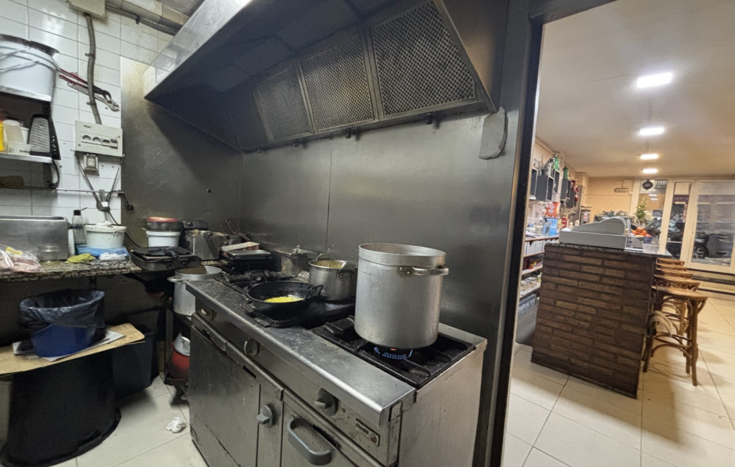 Traspaso - Bar Restaurante -
Barcelona - Eixample