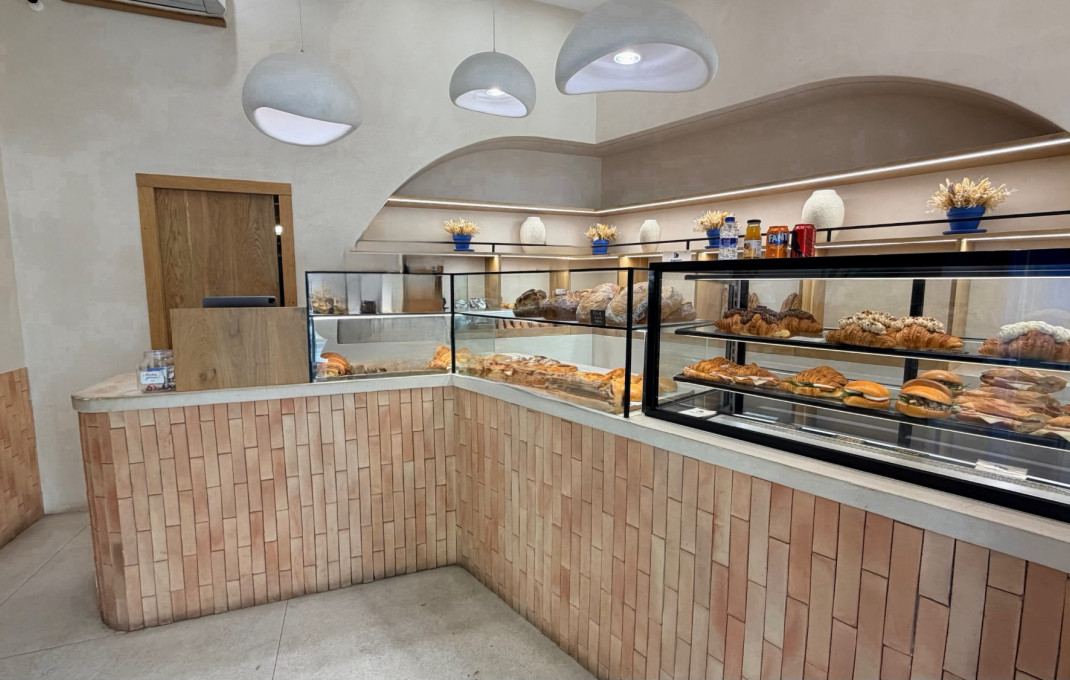 Traspaso - Obradores y/o Panaderias -
Barcelona - Eixample