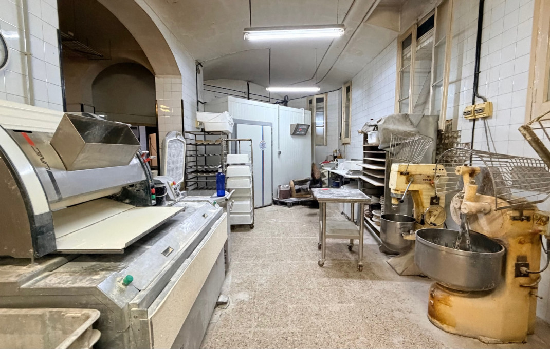Traspaso - Obradores y/o Panaderias -
Barcelona - Eixample
