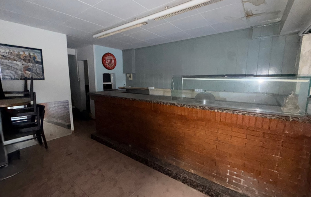 Venta - Bar Restaurante -
Barcelona - Sant Andreu