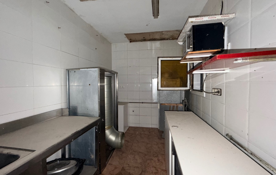 Venta - Bar Restaurante -
Barcelona - Sant Andreu