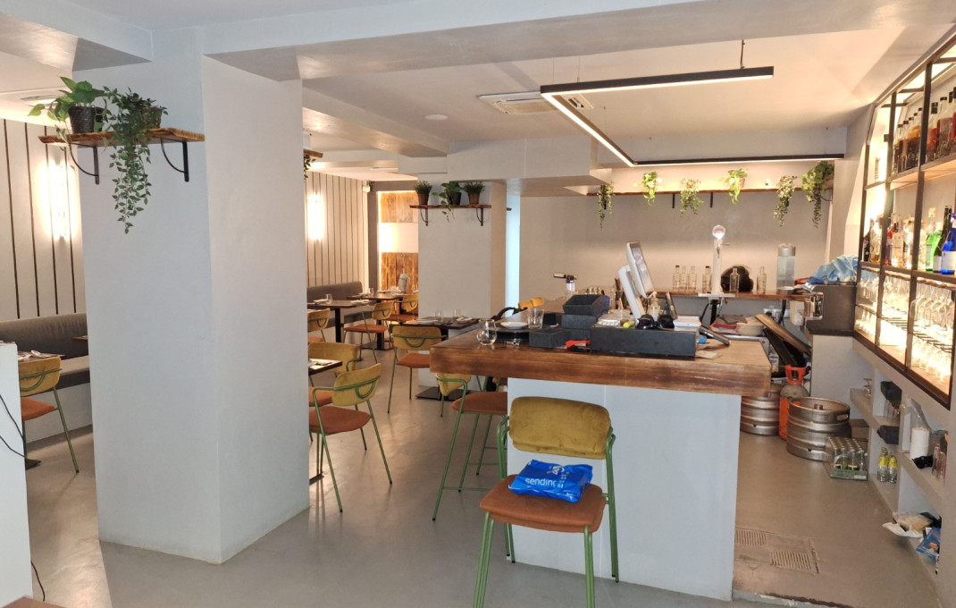 Traspaso - Bar Restaurante -
Barcelona - Sarria-Sant Gervasi