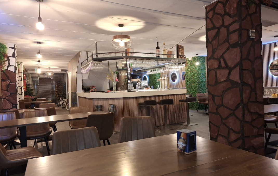 Transfer - Restaurant -
Barcelona - Gràcia