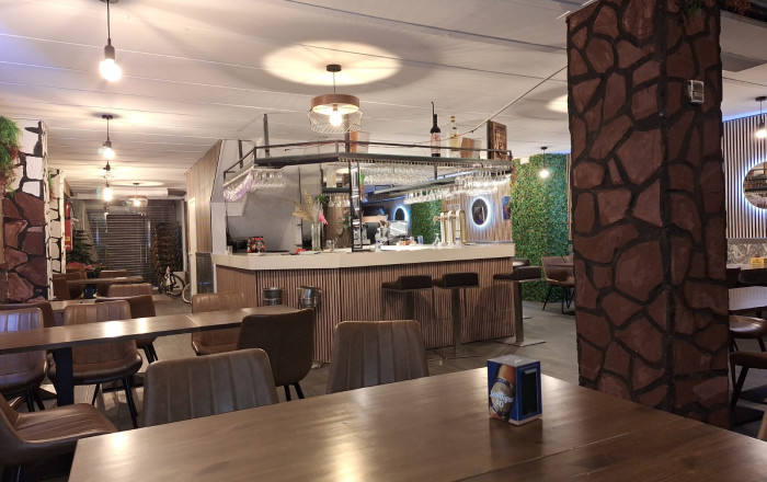 Transfer - Restaurant -
Barcelona - Gràcia