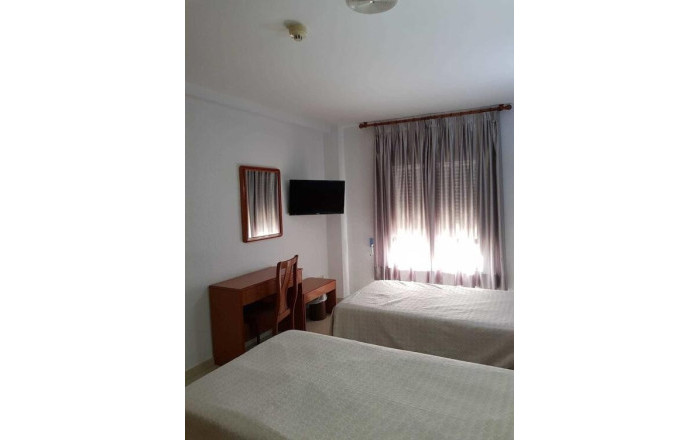 Sale - Hotle 3* -
Teruel - Valderrobles