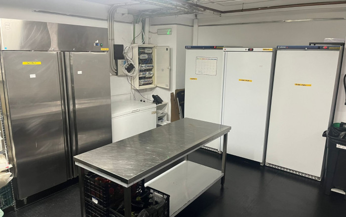 Traspaso - Cocina industrial -
Barcelona - Eixample