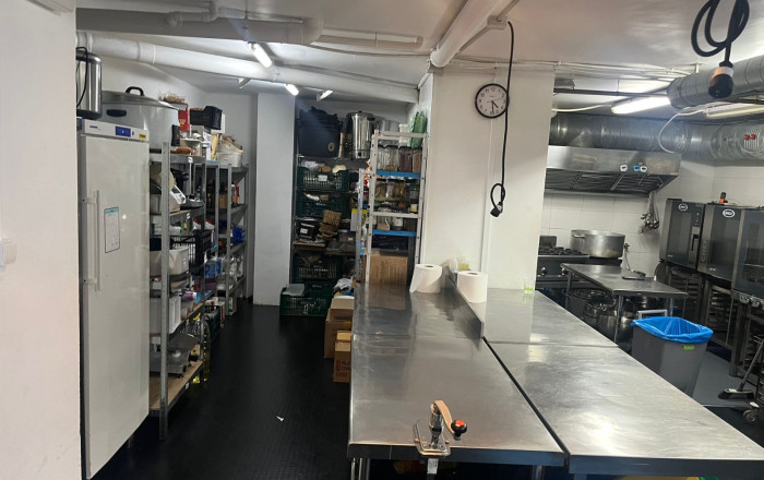 Traspaso - Cocina industrial -
Barcelona - Eixample