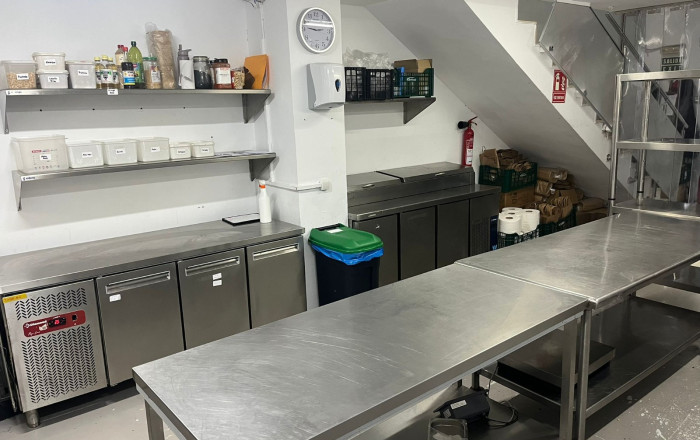 Traspaso - Cocina industrial -
Barcelona - Eixample