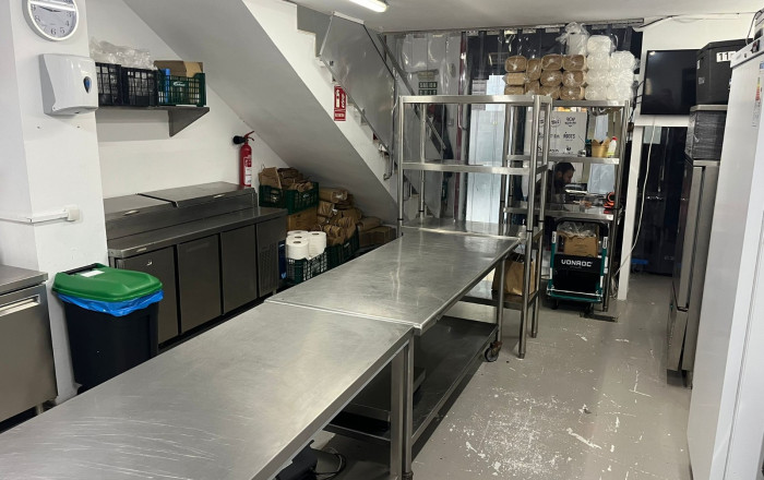 Traspaso - Cocina industrial -
Barcelona - Eixample