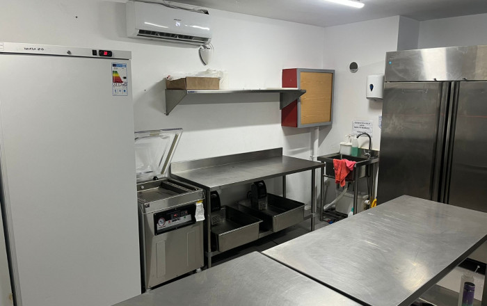 Traspaso - Cocina industrial -
Barcelona - Eixample