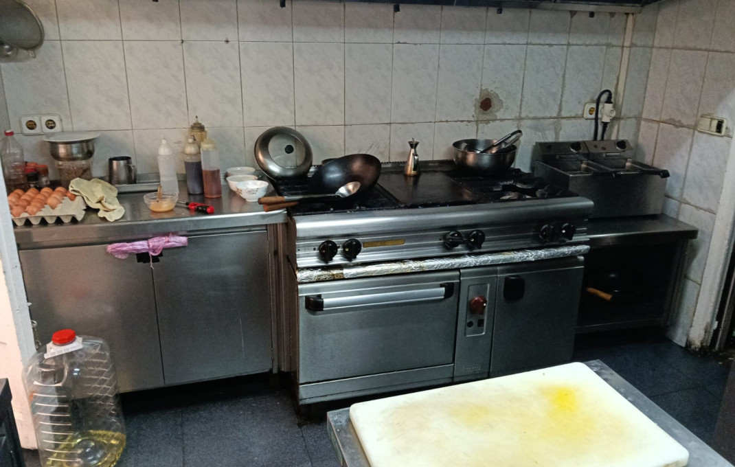 Traspaso - Bar Restaurante -
Barcelona - Sants