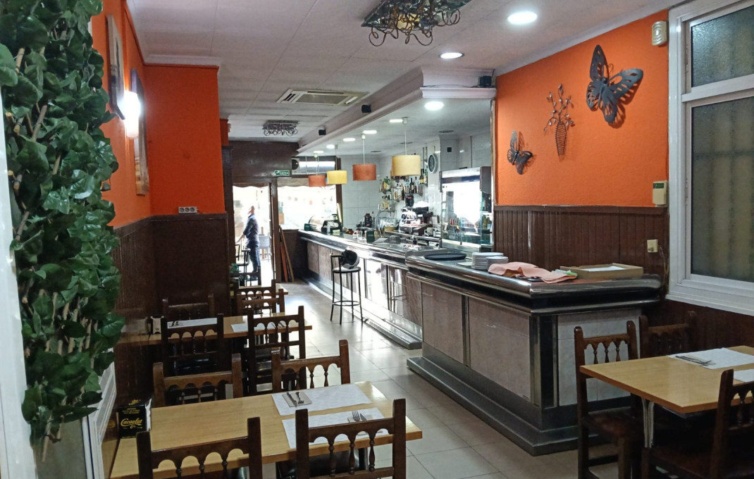 Traspaso - Bar Restaurante -
Barcelona - Sants