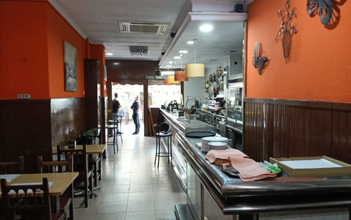 Traspaso - Bar Restaurante -
Barcelona - Sants