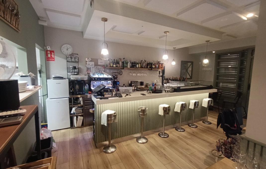 Transfer - Bar Restaurante -
Barcelona - Eixample Izquierdo