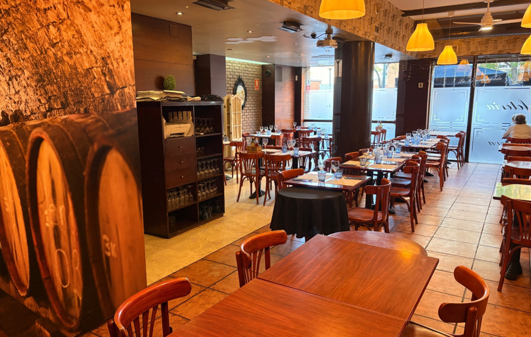 Transfert - Bar Restaurante -
Sant Boi de Llobregat - Centre - Casco Antiguo