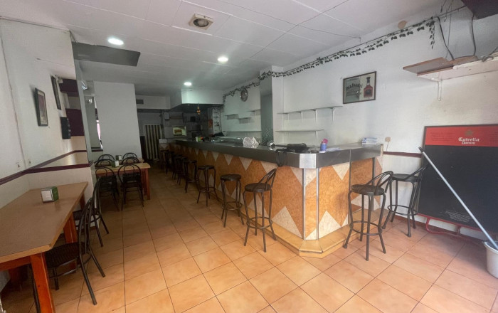 Venta - Bar-Cafeteria -
Barcelona - Santa Coloma De Gramanet