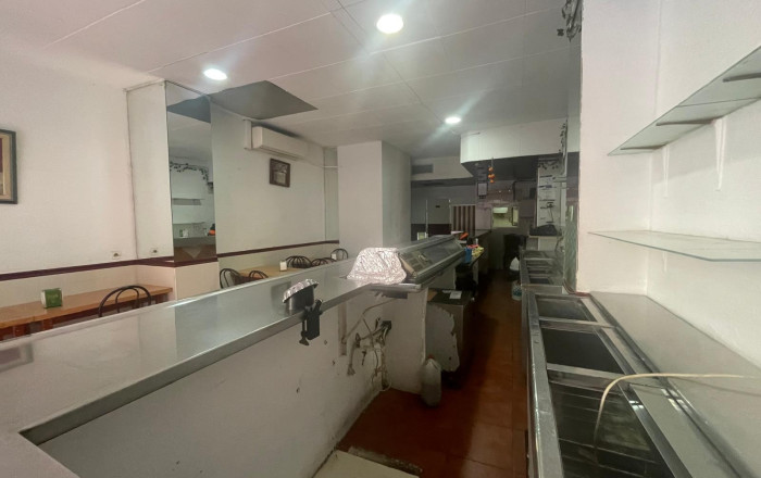 Venta - Bar-Cafeteria -
Barcelona - Santa Coloma De Gramanet