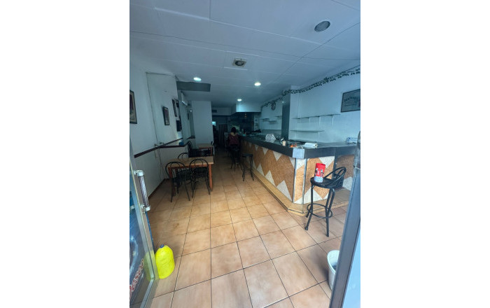 Venta - Bar-Cafeteria -
Barcelona - Santa Coloma De Gramanet
