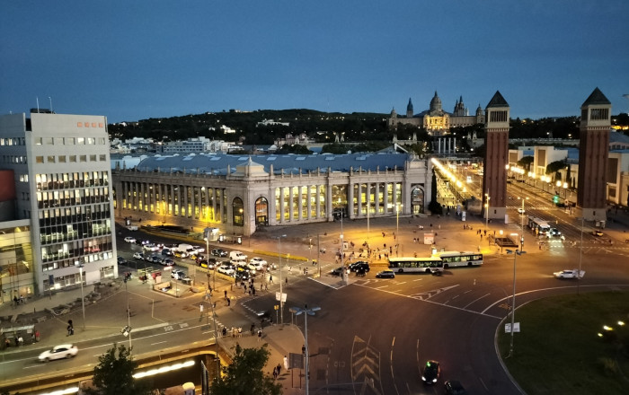 Transfer - Centro Educativo -
Barcelona - Sant Antoni