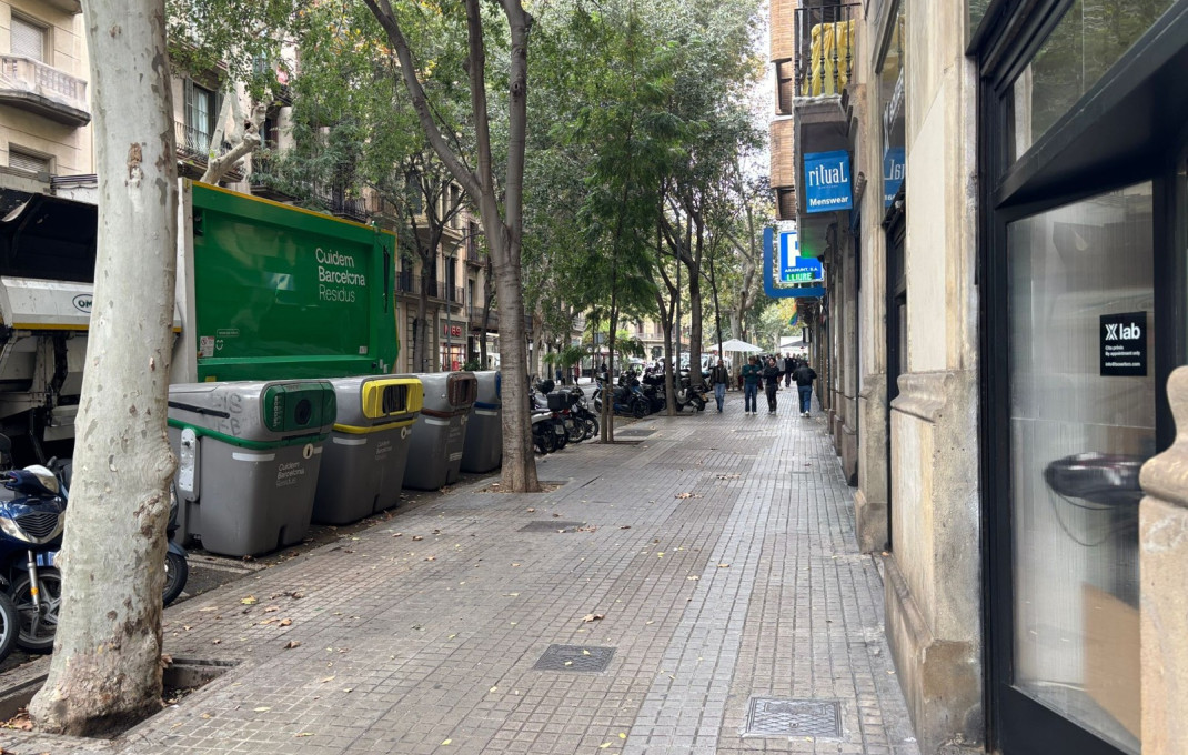 Transfert - Bar-Cafeteria -
Barcelona - Eixample Izquierdo