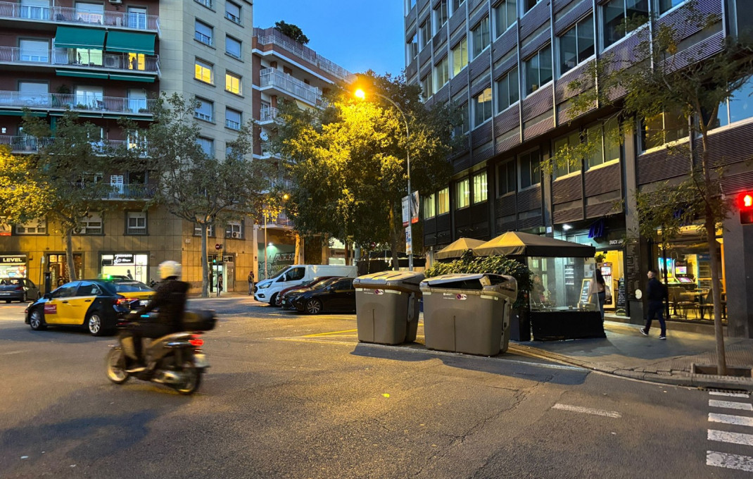 Transfert - Bar-Cafeteria -
Barcelona - Eixample Izquierdo