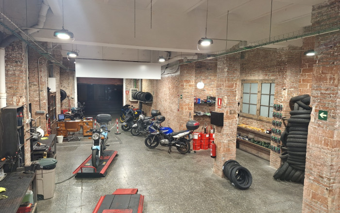 Traspaso - Taller mecánico  -
Barcelona - Eixample