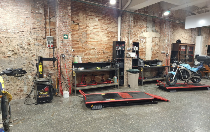 Traspaso - Taller mecánico  -
Barcelona - Eixample