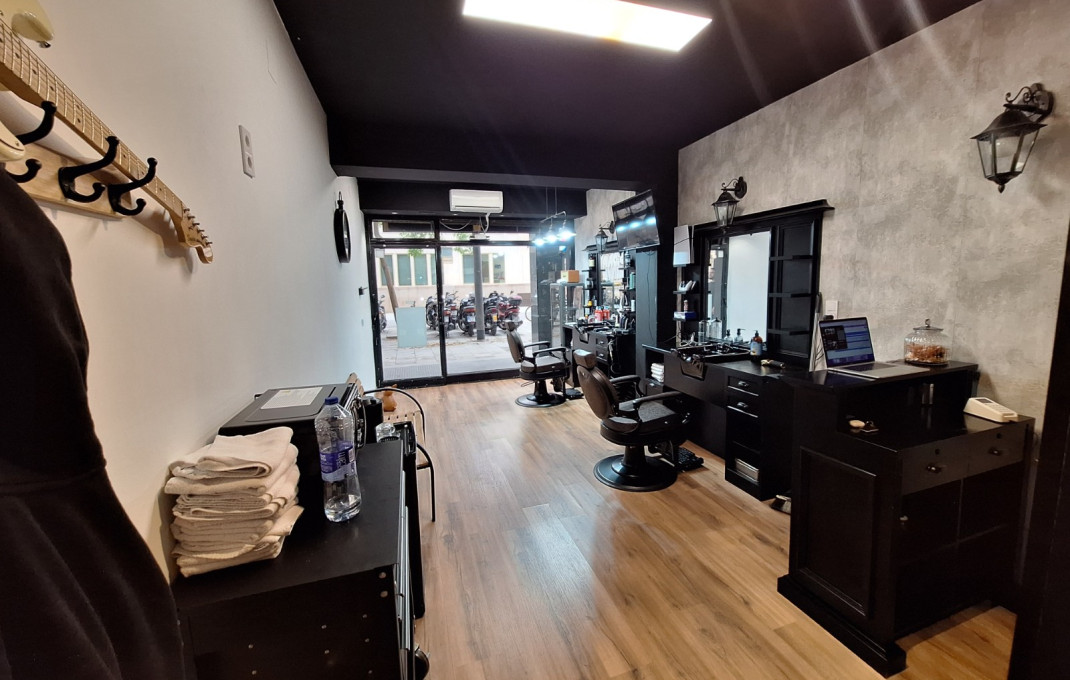Traspaso - Peluquerias y Estetica -
Barcelona - Les corts