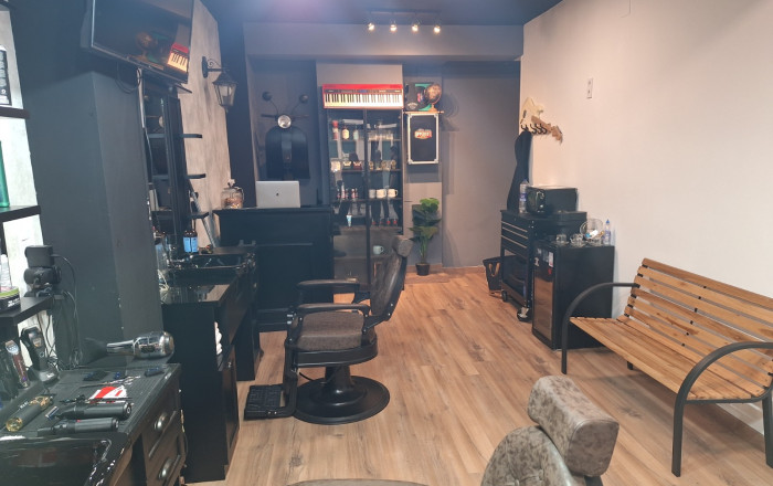 Traspaso - Peluquerias y Estetica -
Barcelona - Les corts