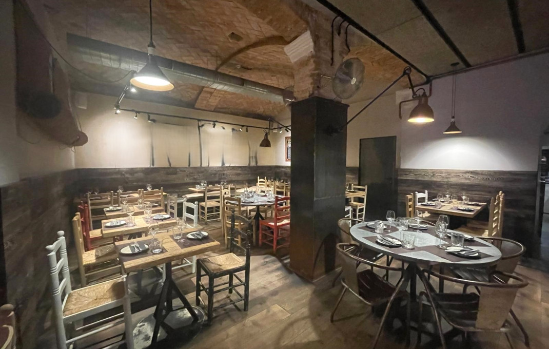 Transfer - Bar Restaurante -
Barcelona - Borne-centro