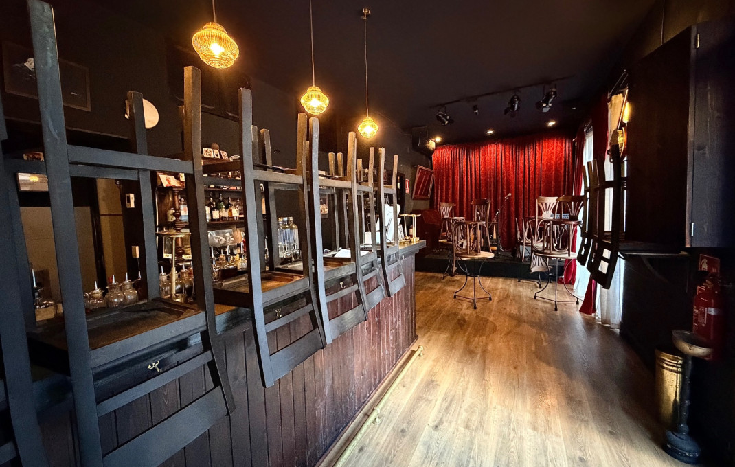 Transfert - Bar- C1 -
Barcelona - Sants