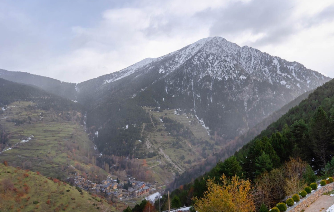 Venta - Hotel 3 Estrellas -
Lleida  - Lleida