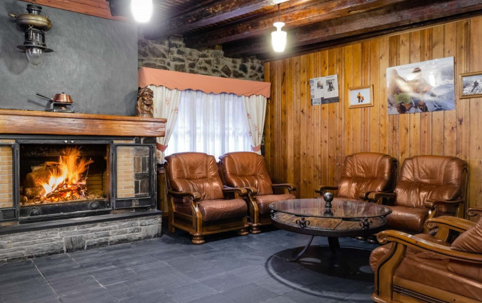 Venta - Hotel 3 Estrellas -
Lleida  - Lleida