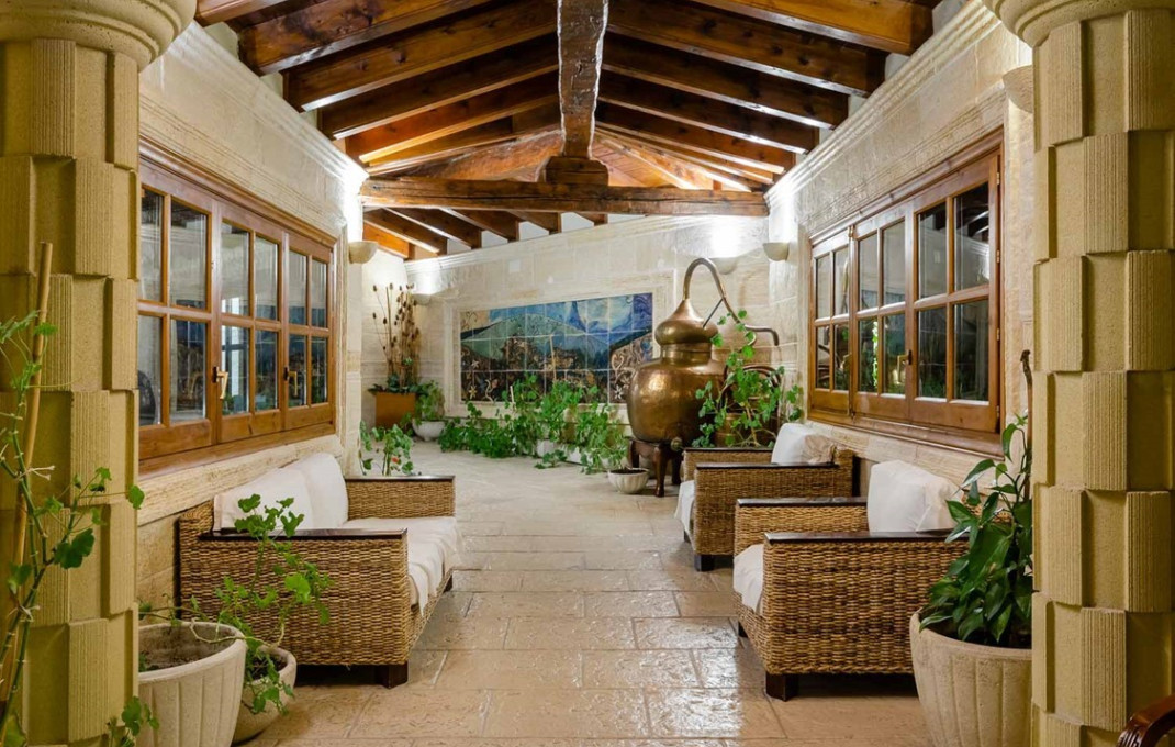 Venta - Hotel 3 Estrellas -
Lleida  - Lleida