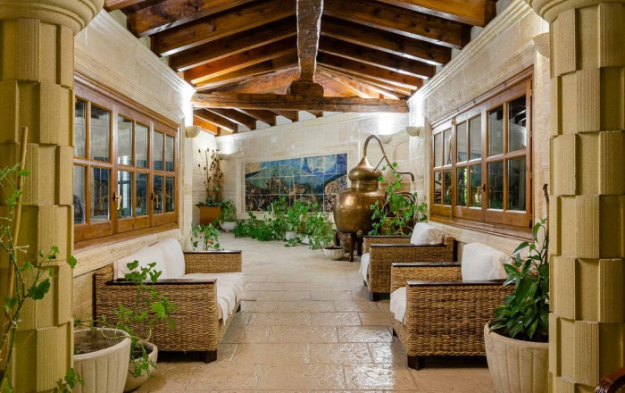 Venta - Hotel 3 Estrellas -
Lleida  - Lleida