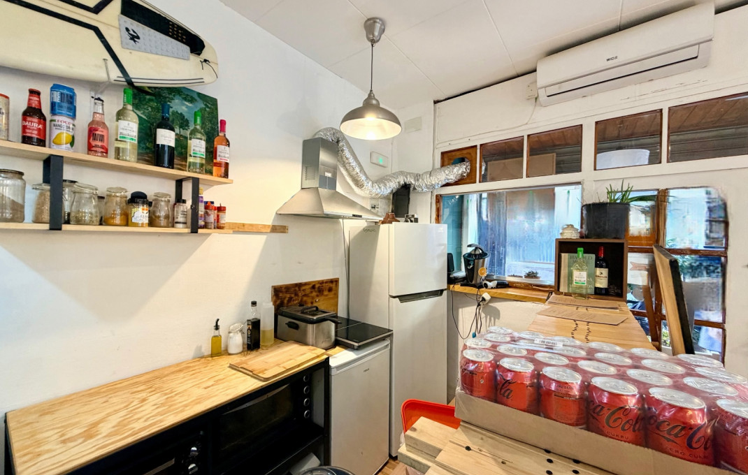 Traspaso - Bar Restaurante -
Barcelona - Sants