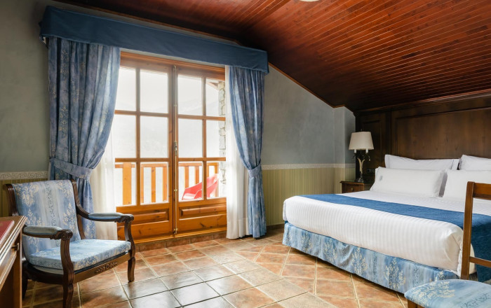 Venta - Hotel 3 Estrellas -
Lleida  - Lleida