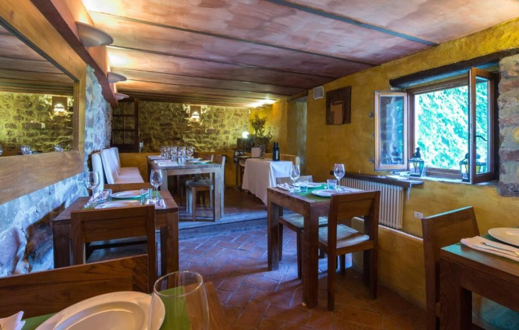 Sale - Hostal -
Castellón - Villafamés