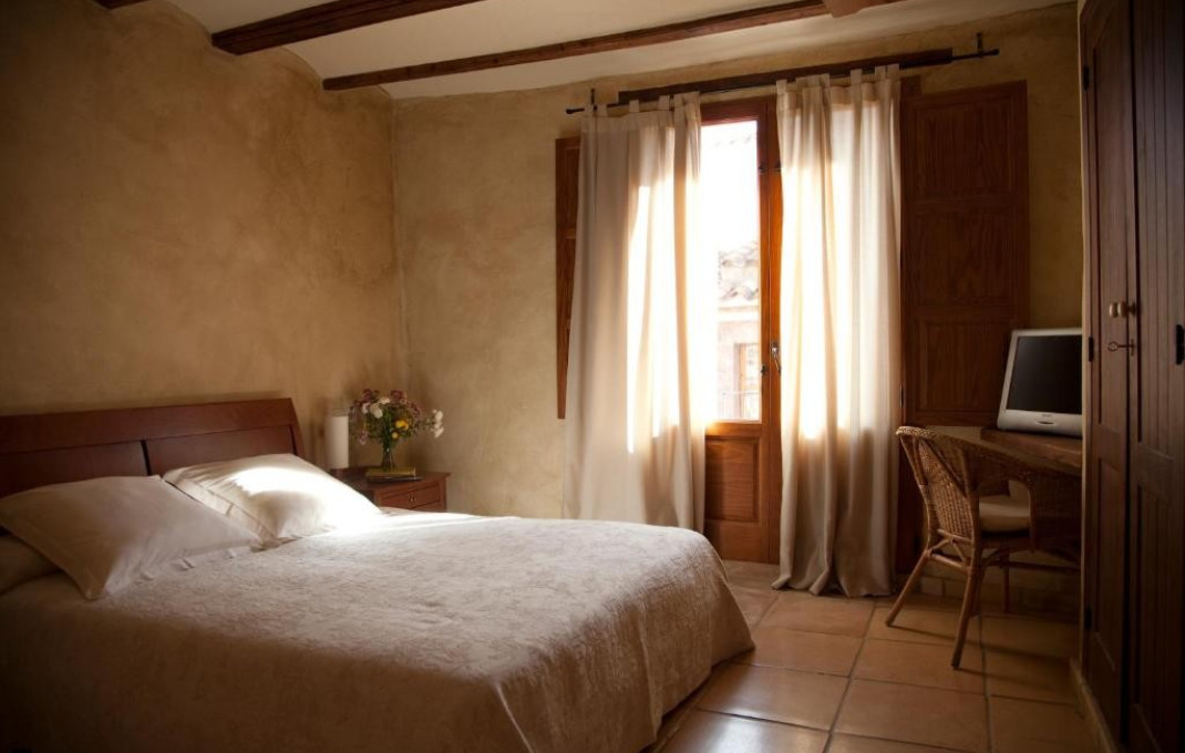 Sale - Hostal -
Castellón - Villafamés