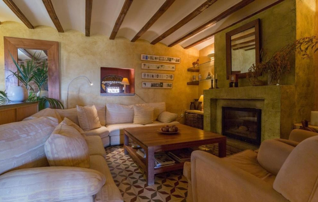 Sale - Hostal -
Castellón - Villafamés