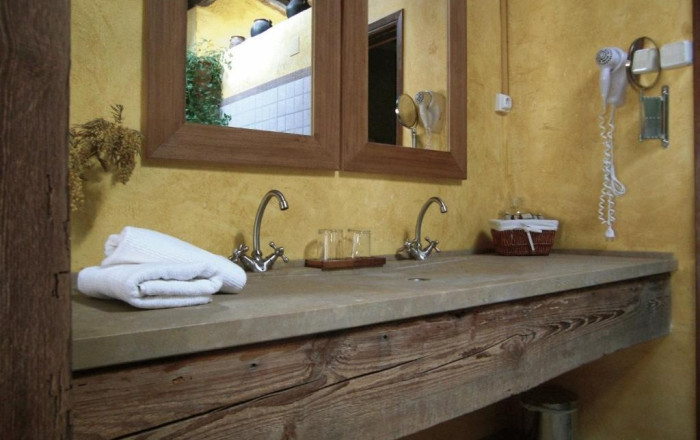 Sale - Hostal -
Castellón - Villafamés