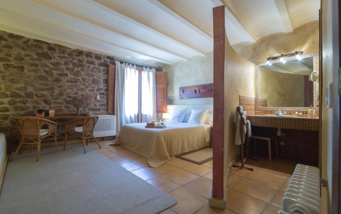 Sale - Hostal -
Castellón - Villafamés