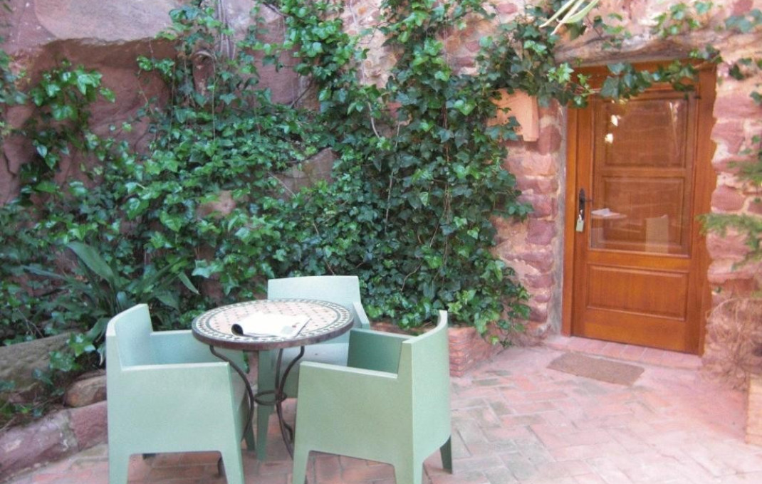 Sale - Hostal -
Castellón - Villafamés