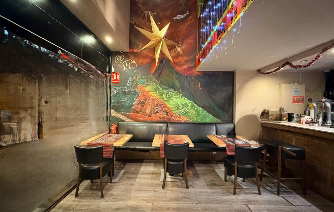 Traspaso - Restaurante -
Barcelona - Eixample