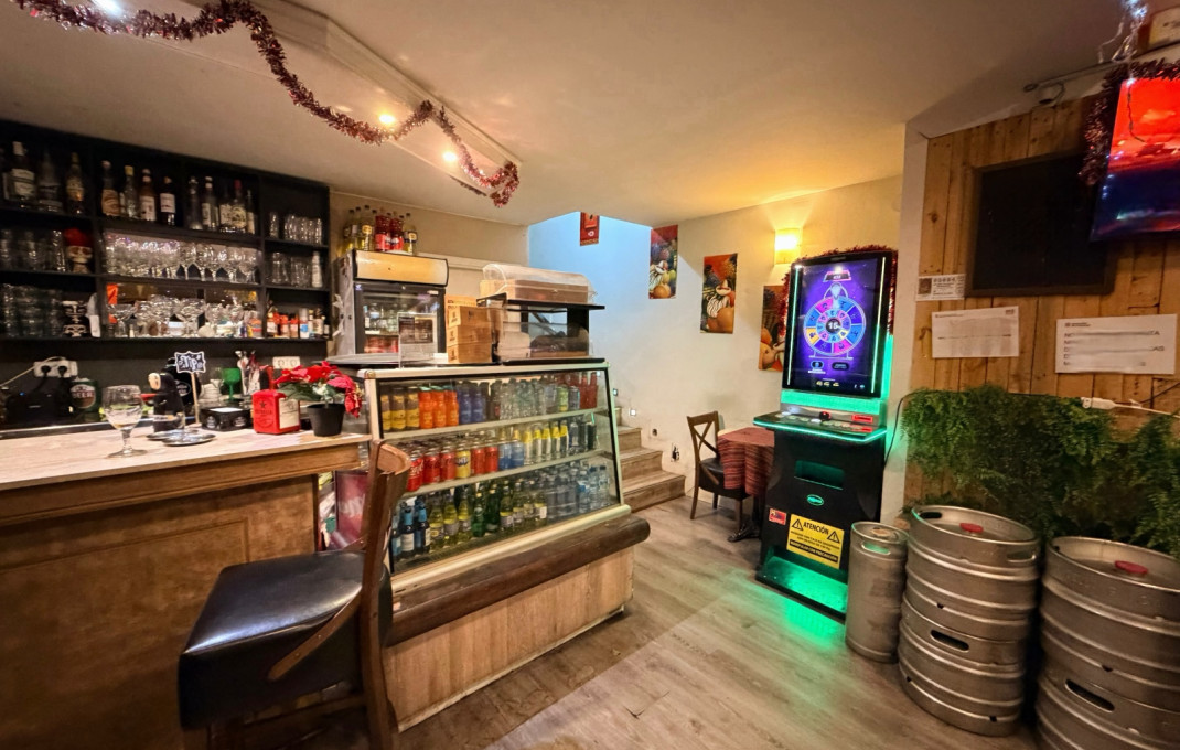 Traspaso - Restaurante -
Barcelona - Eixample