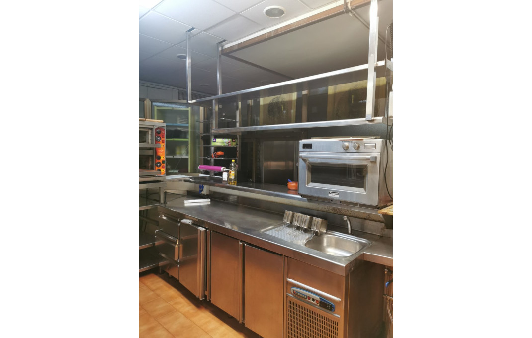 Venta - Bar Restaurante -
Blanes