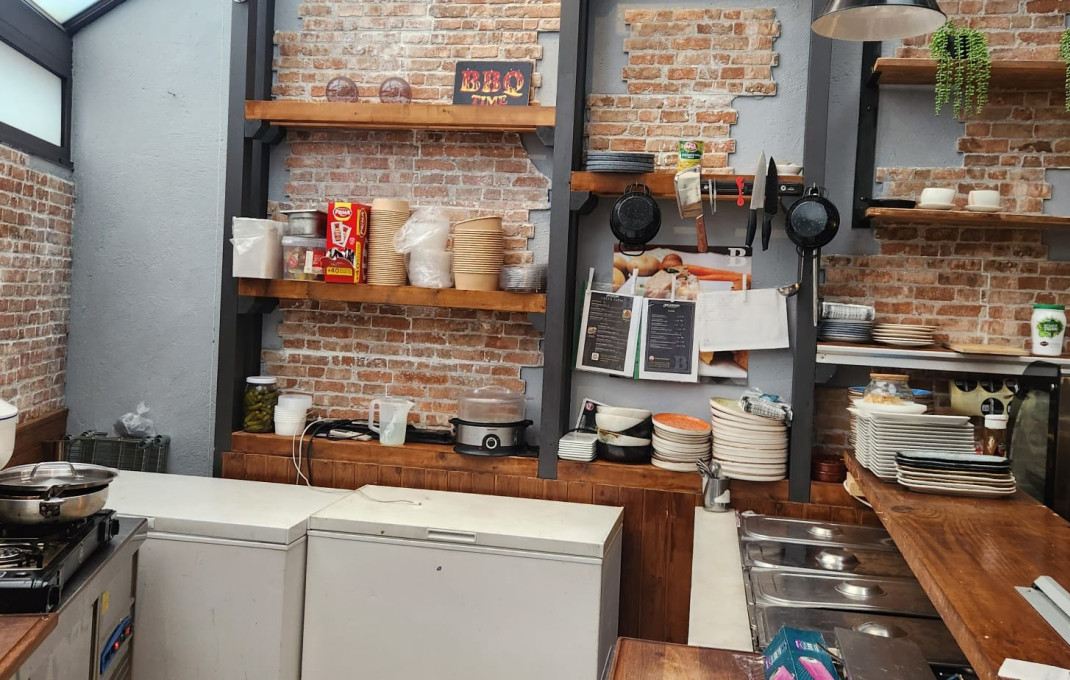 Traspaso - Bar Restaurante -
Sant Cugat del Vallès